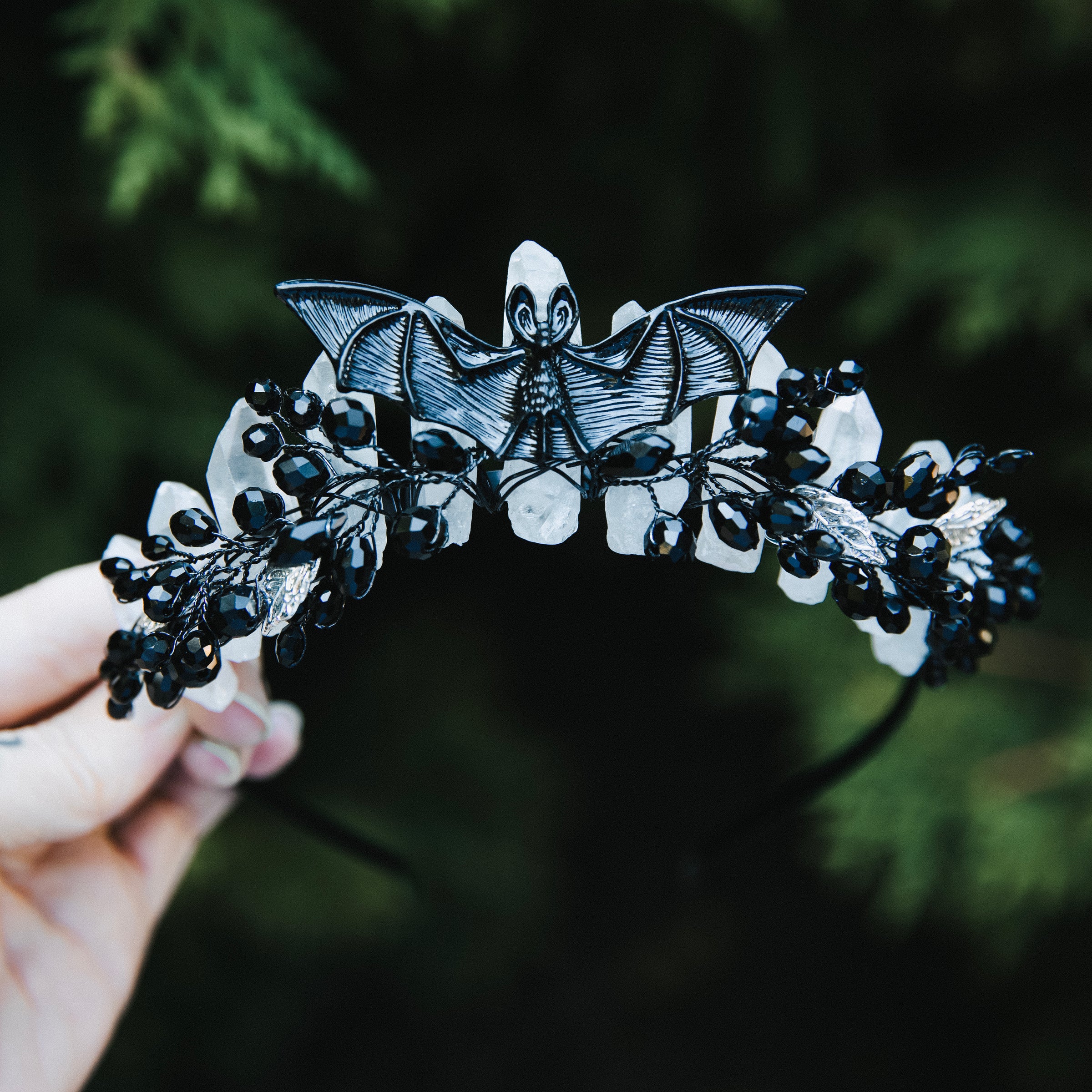 WIDOW QUEEN