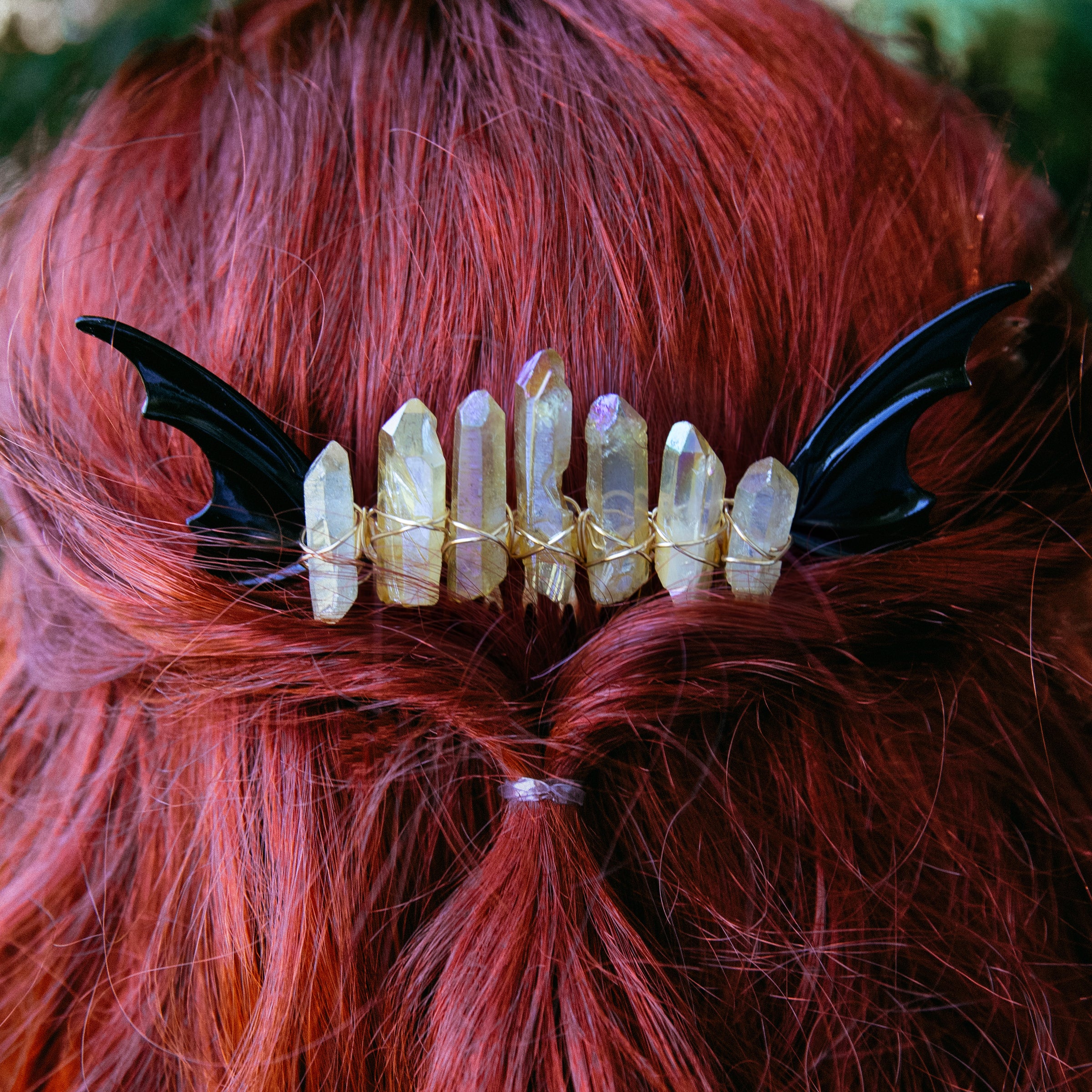 LIGHTNING WINGS- HAIR COMB🦇💛