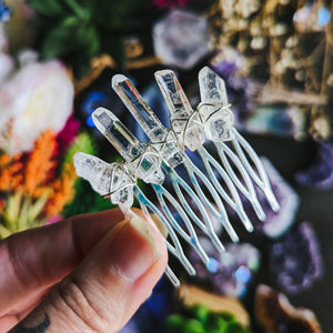CLEAR-QUARTZ COMB