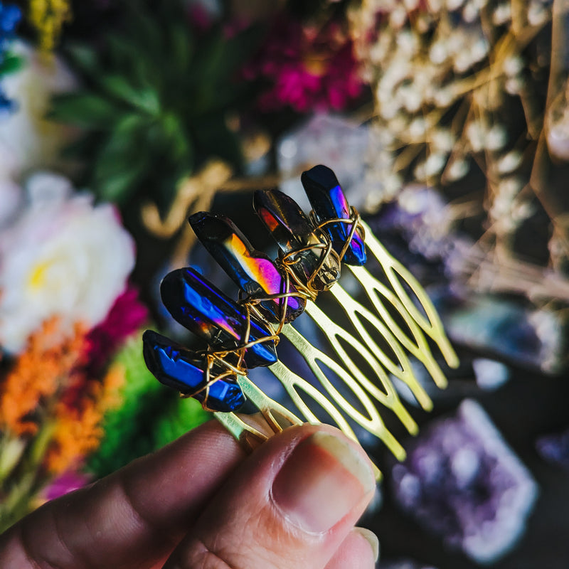 SHINY PURPLE COMB