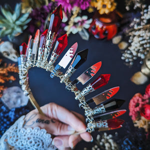 QUEEN MURDERER