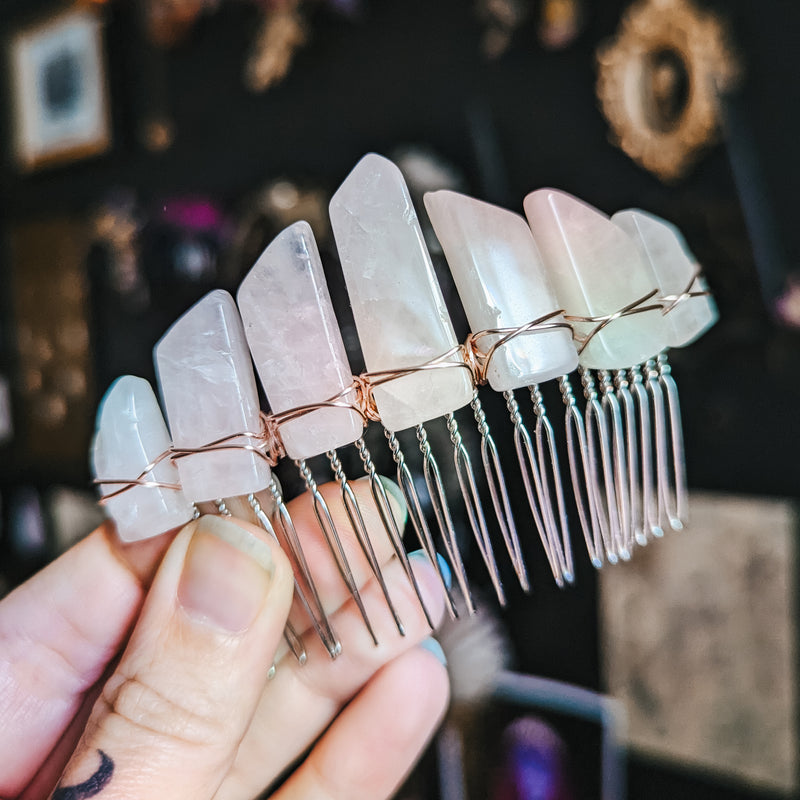 LOVE STONE - HAIRCOMB