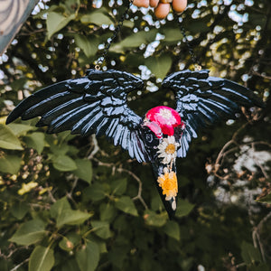 FLYING RAVEN - WARM FLOWERS