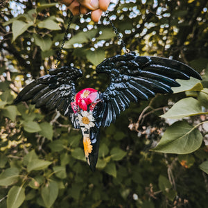 FLYING RAVEN - WARM FLOWERS