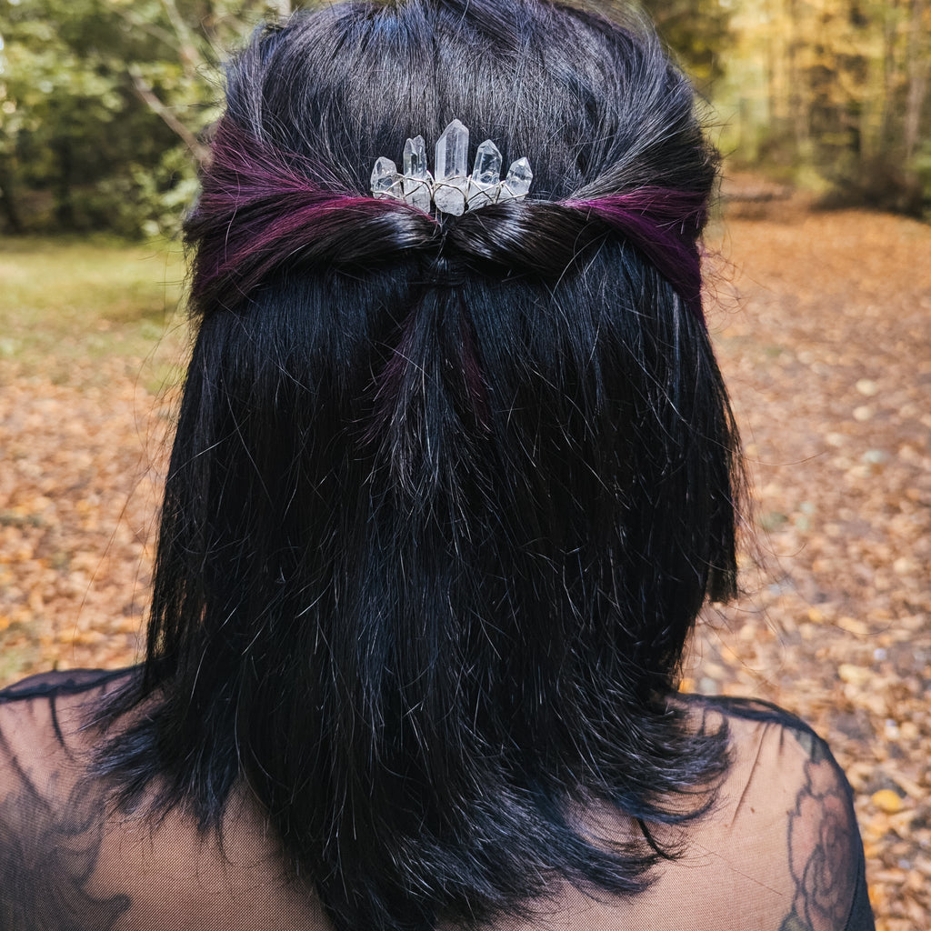 SILVER-CLEAR COMB