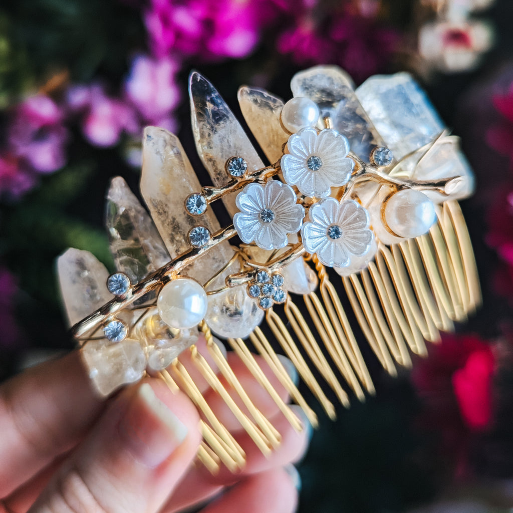 SUNNY ESSENCE - HAIRCOMB