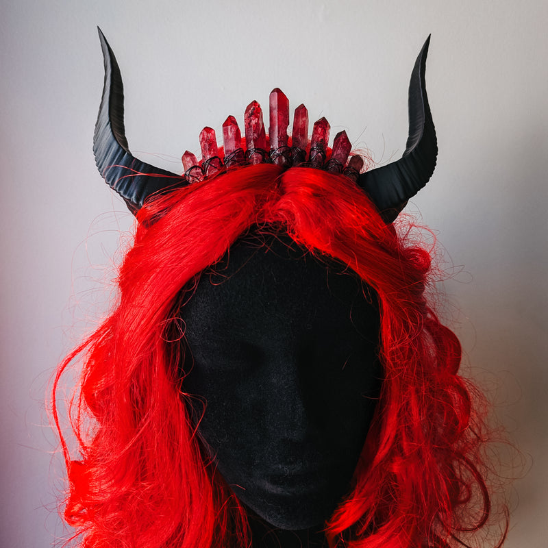REINE DES CORNES [ROUGE]