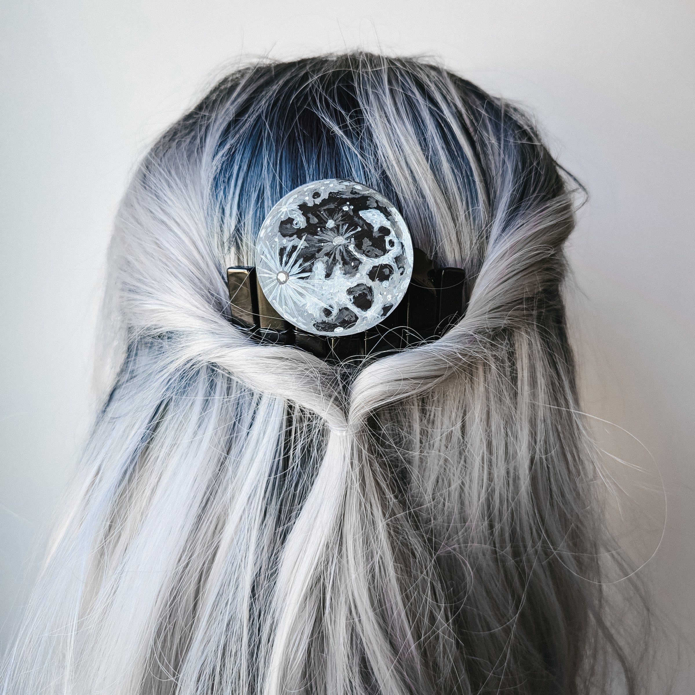 FULL MOON HAIRCOMB[B]