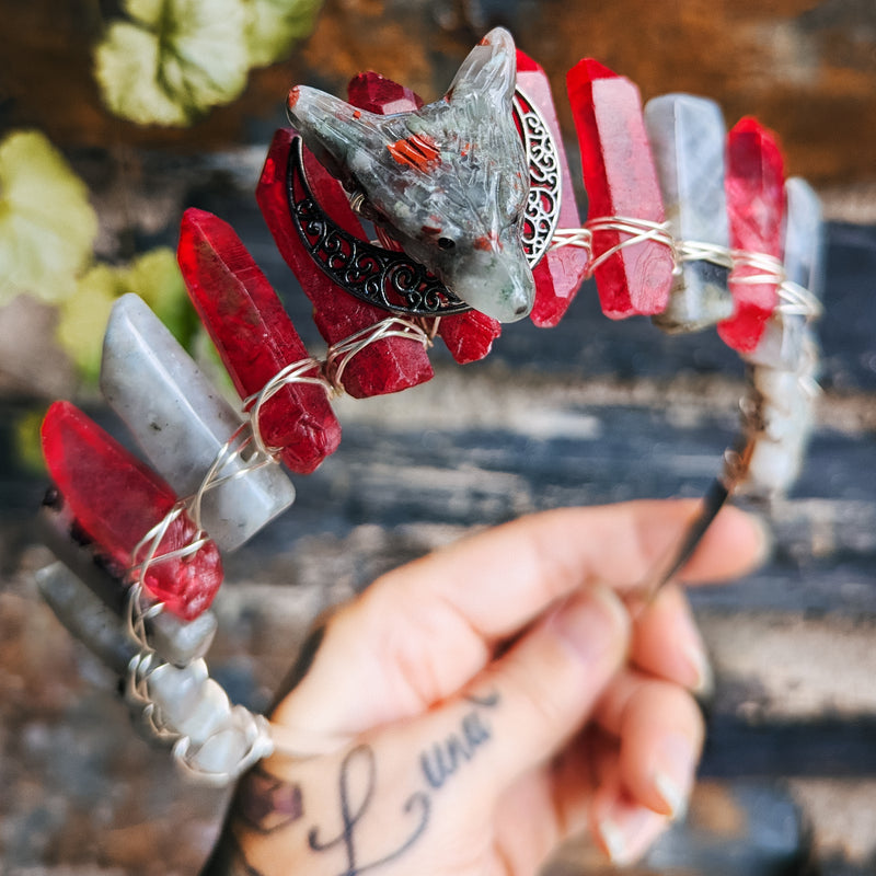 BLOODSTONE WOLF