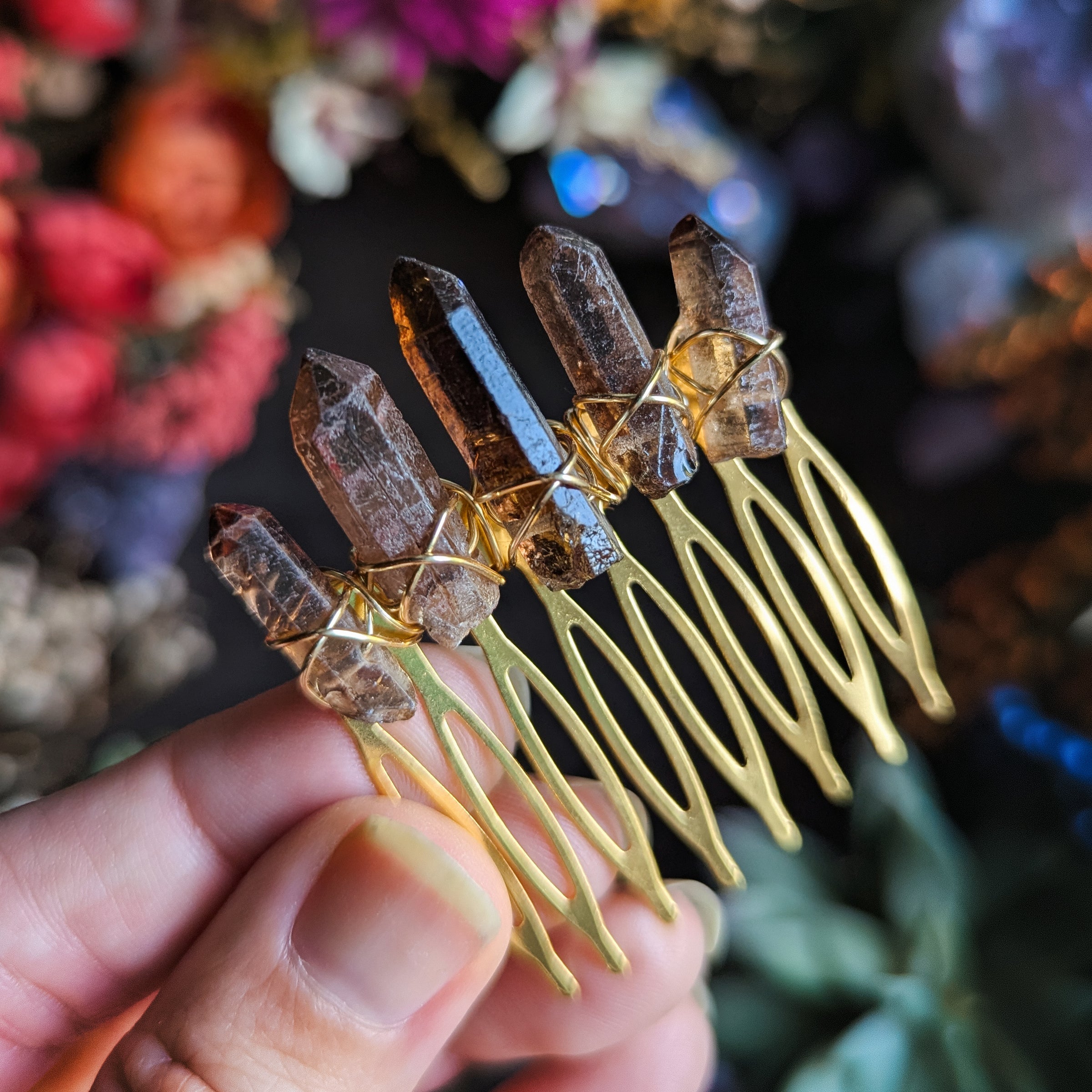 GOLD-SMOKY COMB
