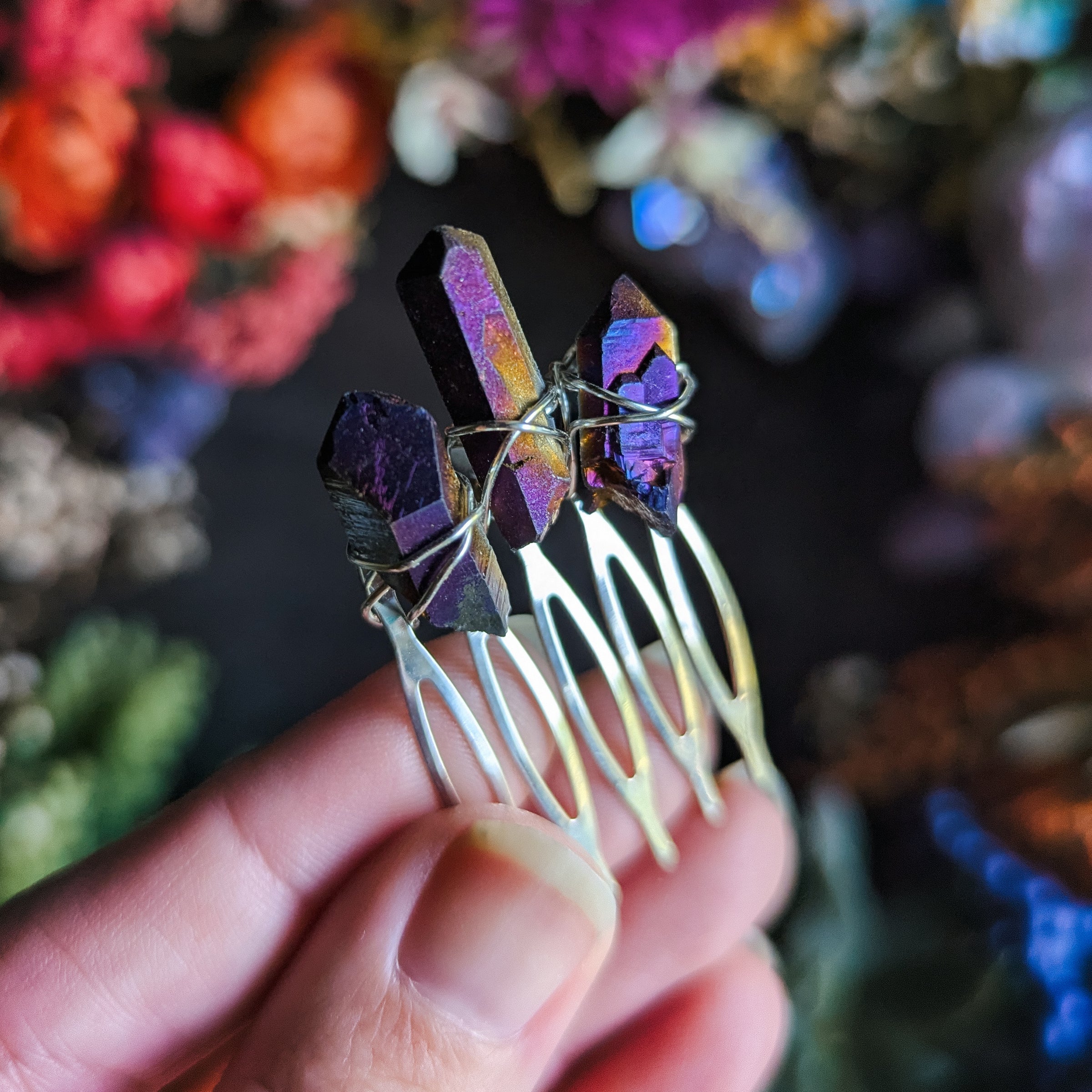 TINY PURPLE COMB[S]