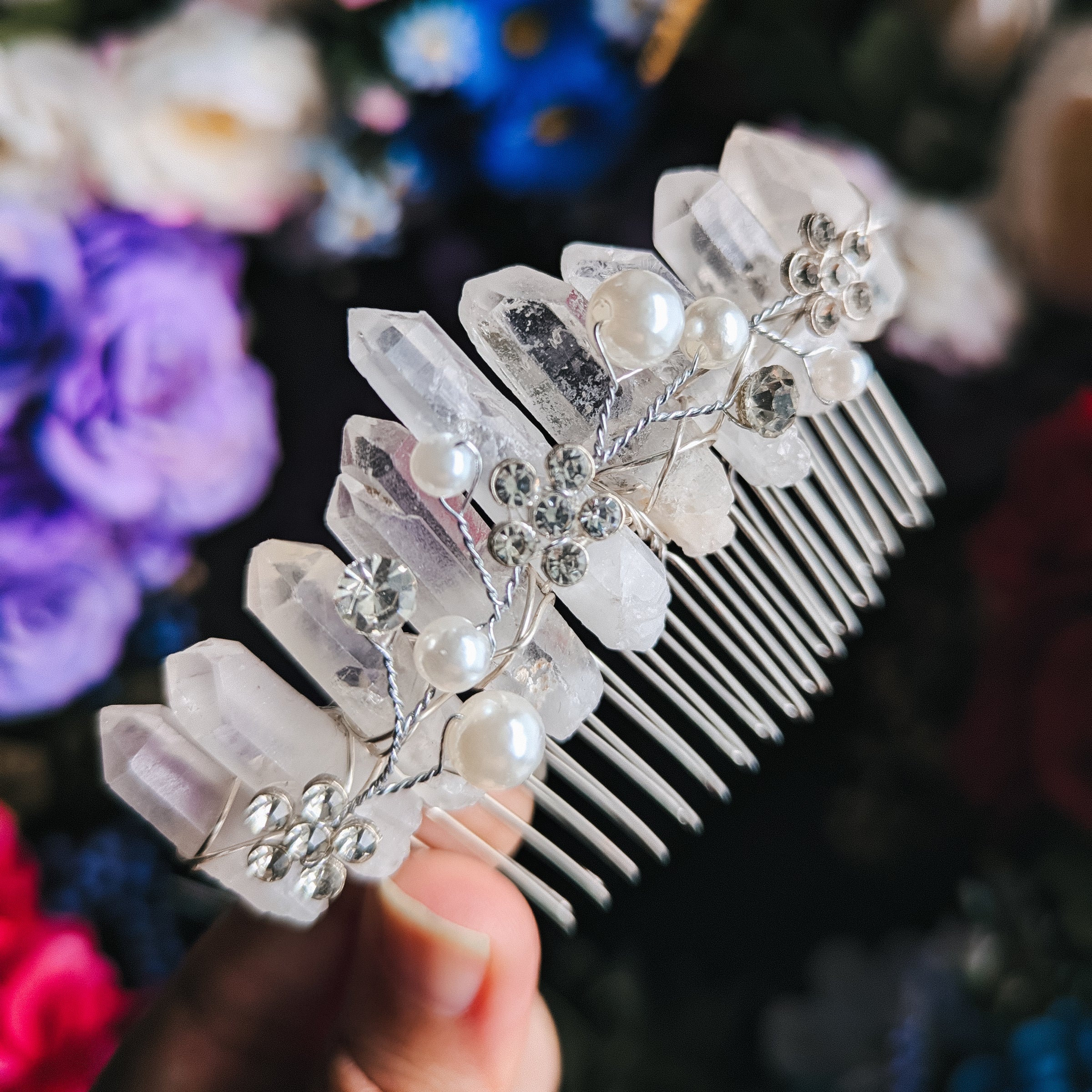 CRYSTAL - HAIRCOMB