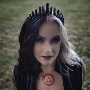 BLACK DUST