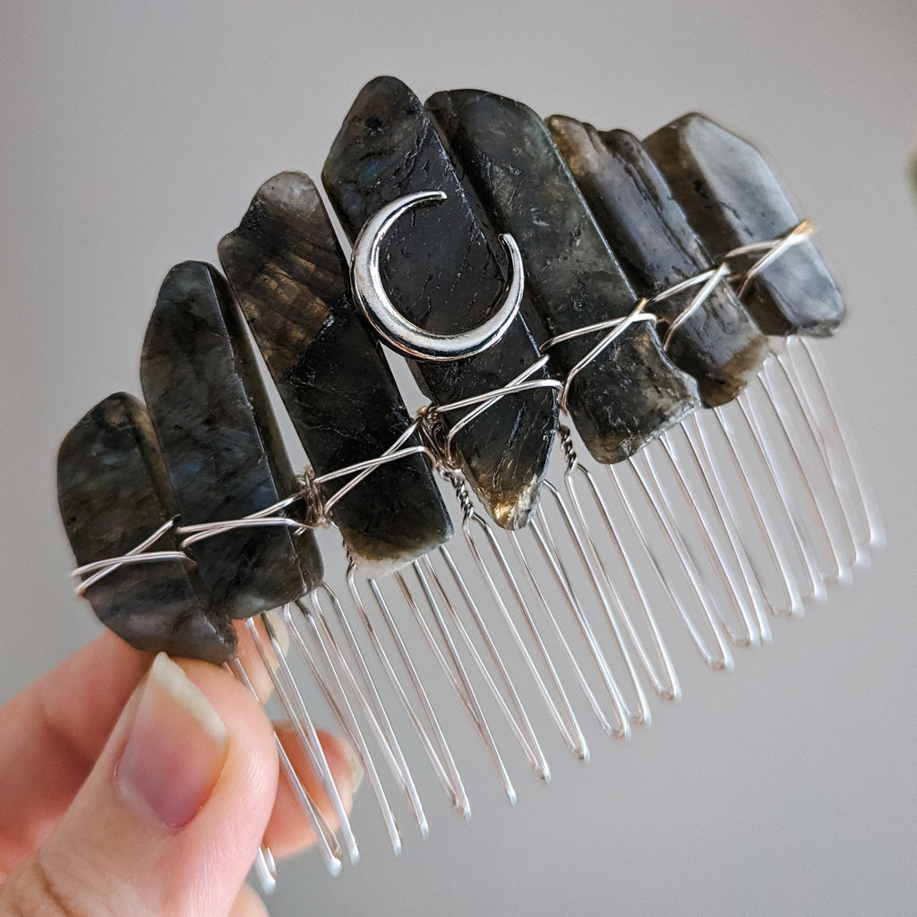 LABRADORITE - HAIRCOMB