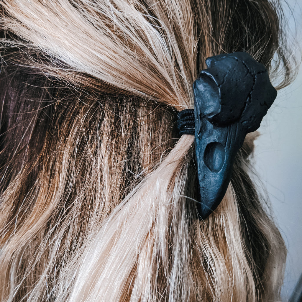 BLACK RAVEN CLIP